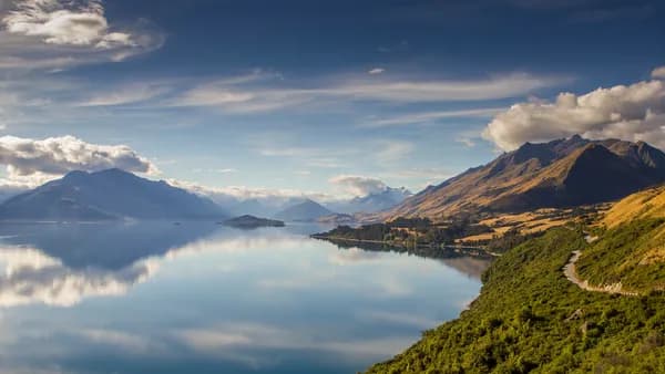New Zealand eTA for UK citizens: fee, levy and how to apply