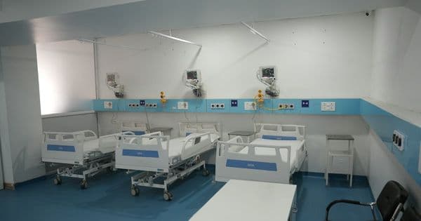 Ile kosztuje dzień pobytu w szpitalu na świecie w 2026 roku?
